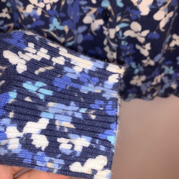 LL Bean Cardigan Sweater Floral Button Down M Pet - Picture 4 of 5